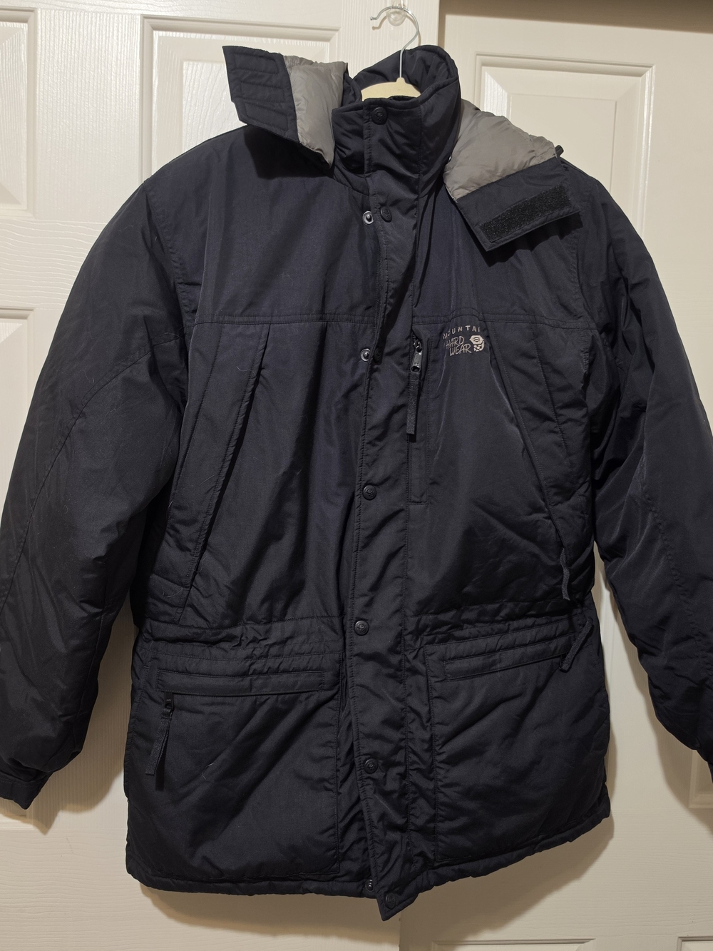 VTG Mountain Hardwear Sub Zero Down Parka Jacket Mens M Black Hooded 550 Fill